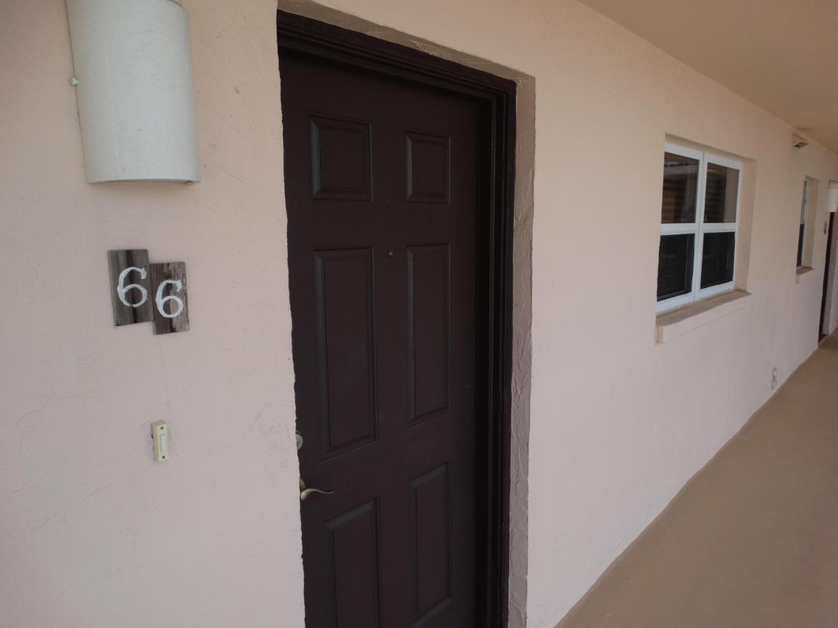 Spanish Main 66- Direct Oceanfront Condo! ココアビーチ エクステリア 写真