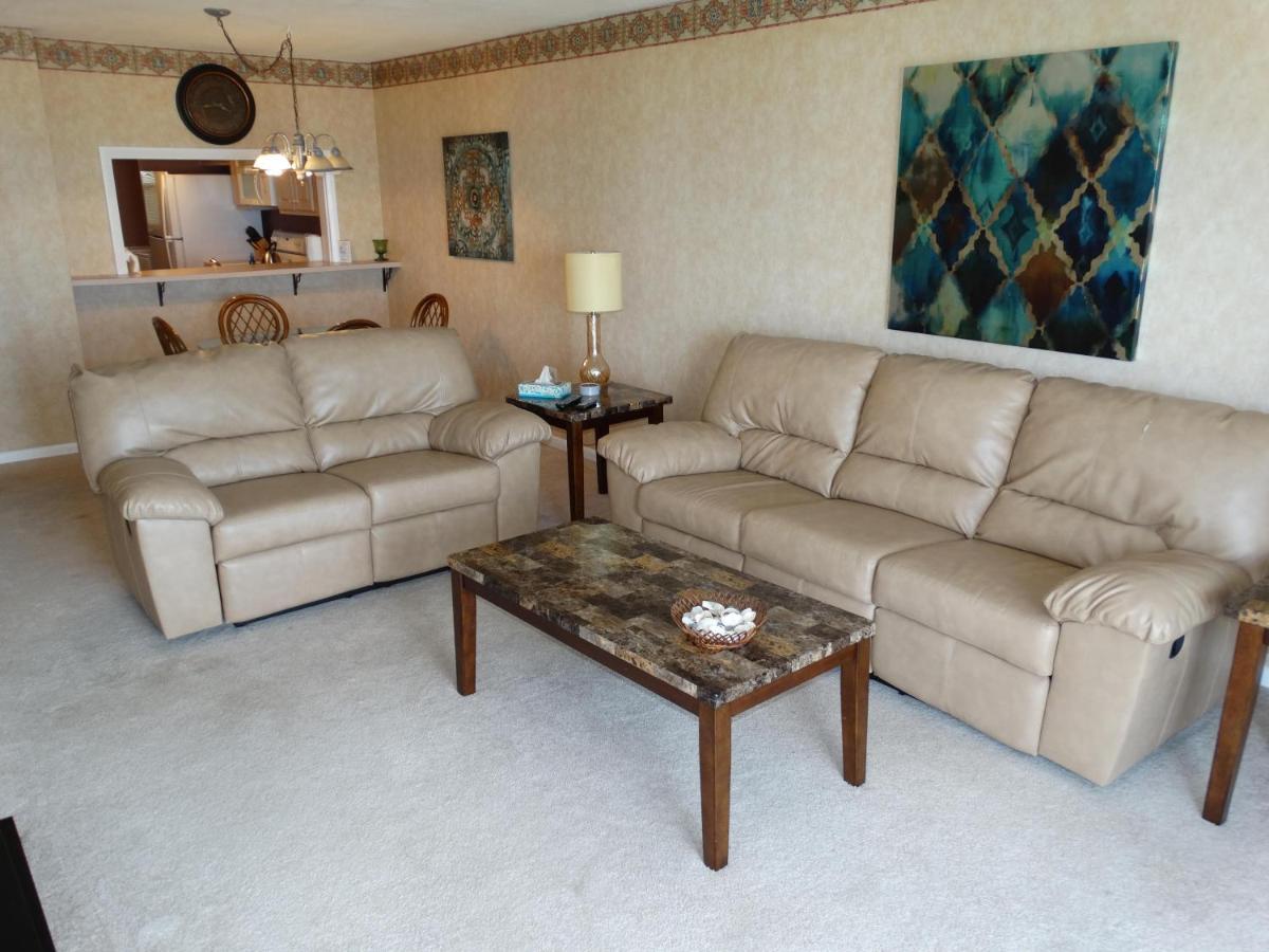 Spanish Main 66- Direct Oceanfront Condo! ココアビーチ エクステリア 写真