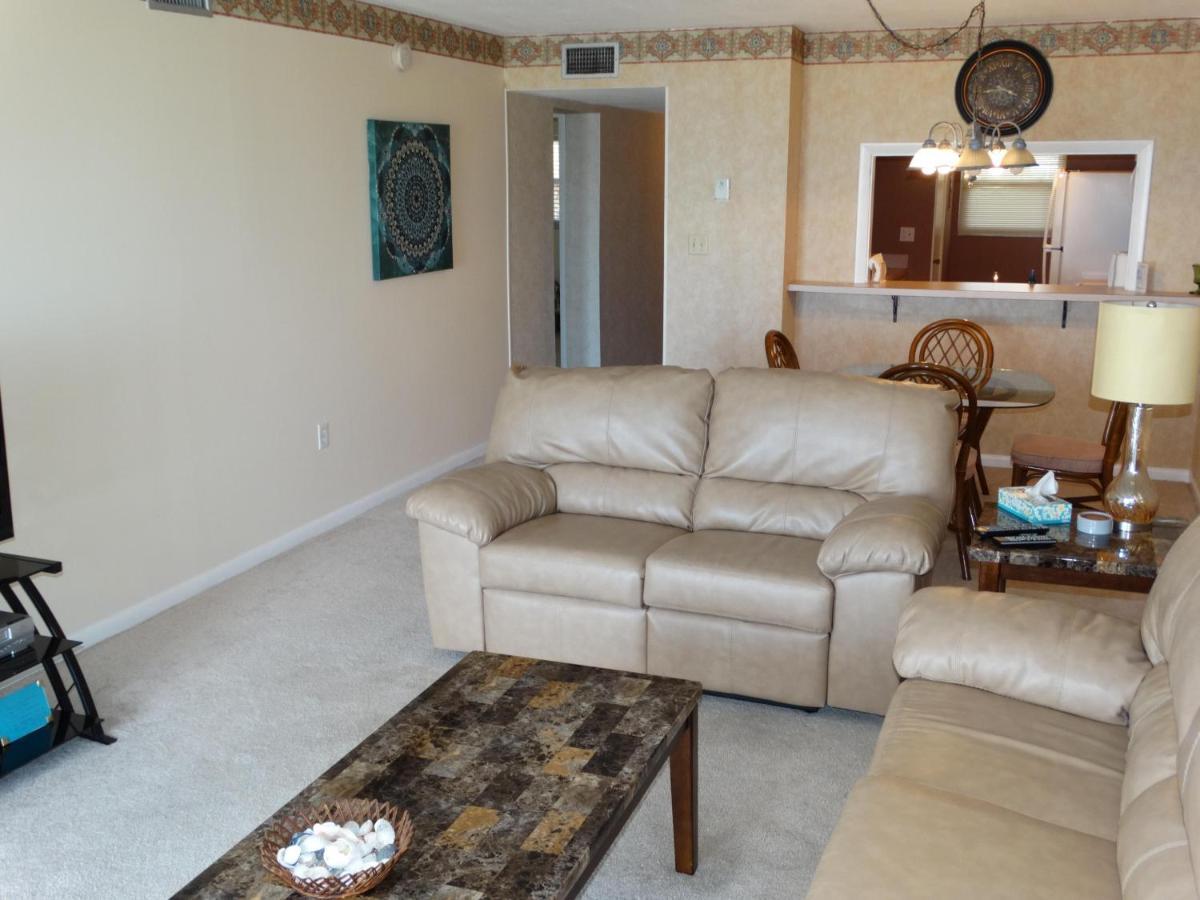 Spanish Main 66- Direct Oceanfront Condo! ココアビーチ エクステリア 写真